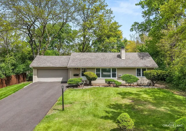 Photo 2 of Single family home for sale at 1638 Virginia St, Downers Grove, IL 60515 | MLS# 12750397 | Listing updated on 2026-09-09