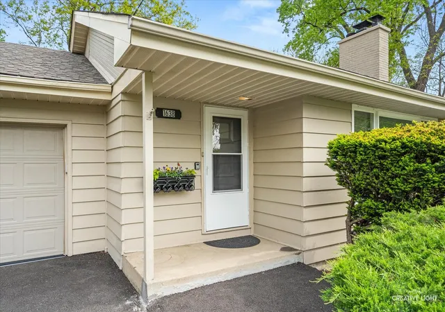 Photo 3 of Single family home for sale at 1638 Virginia St, Downers Grove, IL 60515 | MLS# 12750397 | Listing updated on 2026-09-09