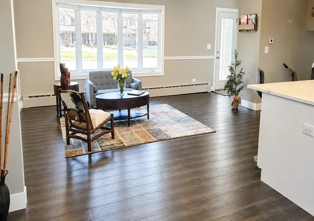 Photo 2 of Single family home for sale at 1915 N Chestnut Ave, Arlington Heights, IL 60004 | MLS# 12750403 | Listing updated on 2026-09-09