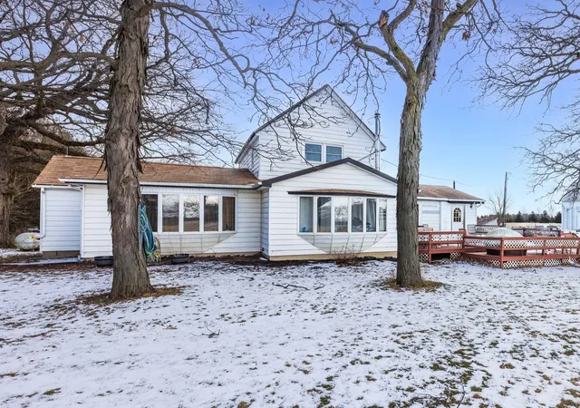 Photo 1 of Single family home for sale at 29153 S Klemme Rd, Beecher, IL 60401 | MLS# 12750438 | Listing updated on 2026-09-09