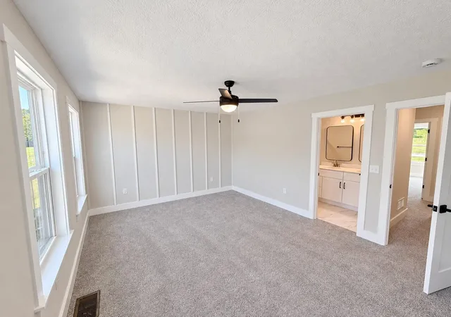 Photo 4 of Townhouse for sale at 706 Belle Ridge Loop #11, Bellevue, KY 41073 | MLS# 638166 | Listing updated on 2026-10-26