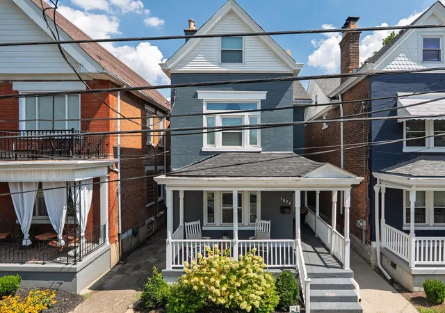 Photo 1 of Sale Pending at 1826 Scott Blvd, Covington, KY 41014 | MLS# 646510 | Listing updated on 2026-09-11