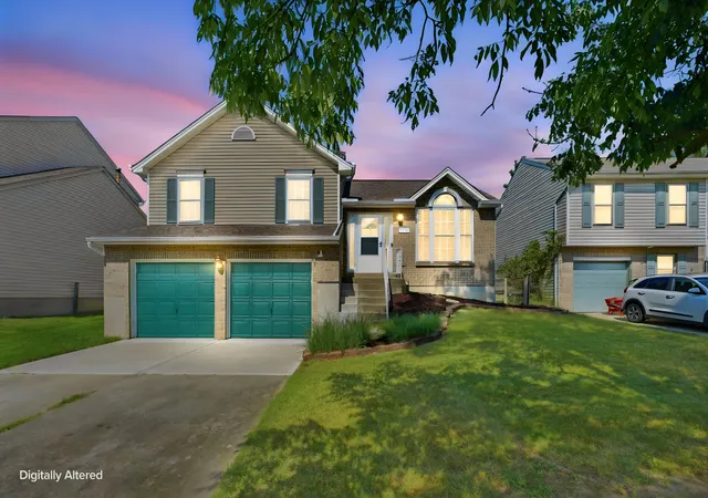 Photo 2 of Sale Pending at 3738 Jonathan Dr, Hebron, KY 41048 | MLS# 646480 | Listing updated on 2026-09-12
