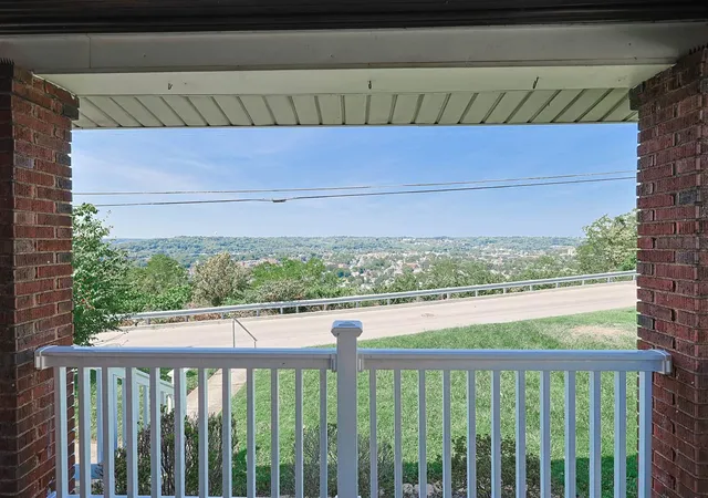 Photo 4 of Single family home for sale at 315 Grandview Ave, Newport, KY 41071 | MLS# 646270 | Listing updated on 2026-09-14