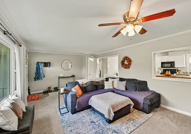 Photo 3 of Single family home for sale at 9082 Persimmon Grv Pike, Alexandria, KY 41001 | MLS# 646243 | Listing updated on 2026-09-01