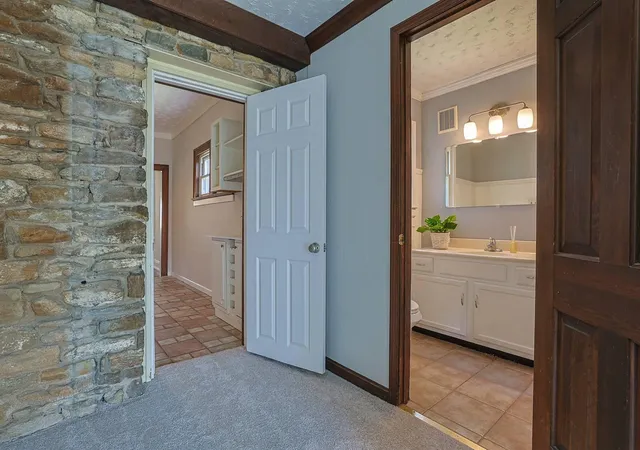 Photo 35 of Single family home for sale at 49 Arcadia Ave, Lakeside Park, KY 41017 | MLS# 646261 | Listing updated on 2026-09-10