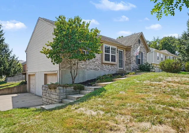 Photo 1 of Sale Pending at 3000 Ashbrooke Cir, Burlington, KY 41005 | MLS# 646432 | Listing updated on 2026-09-14