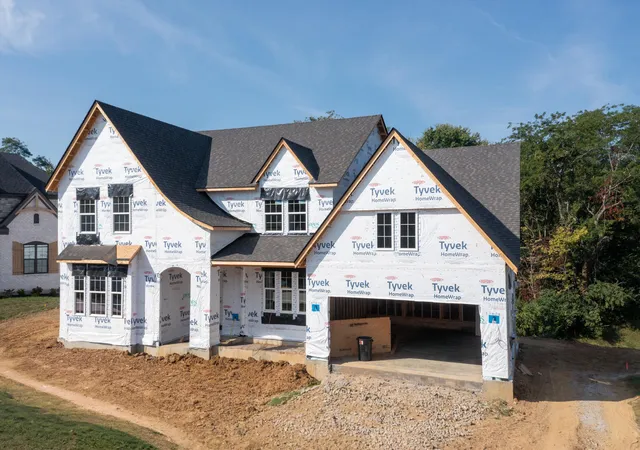 Photo 3 of Single family home for sale at 1517 Crystal Rim Ct, Hebron, KY 41048 | MLS# 646019 | Listing updated on 2026-09-02