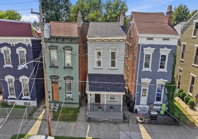 Photo 1 of Single family home for sale at 818 Central Ave, Newport, KY 41071 | MLS# 646250 | Listing updated on 2026-09-02