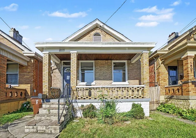 Photo 1 of Single family home for sale at 1809 Russell St, Covington, KY 41014 | MLS# 646310 | Listing updated on 2026-09-03