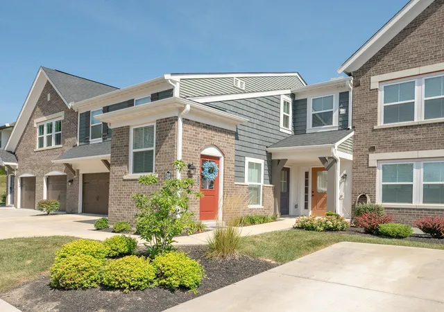 Condo for sale at 2558 Crosshill Dr, Crescent Springs, KY 41017 | MLS# 646298