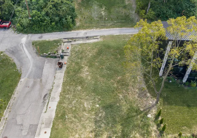 Photo 3 of Land for sale at 41 E 14th Street, Newport, KY 41071 | MLS# 646348 | Listing updated on 2026-09-21