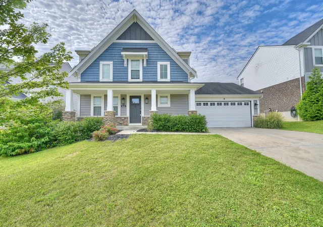 Single family home for sale at 8030 Arcadia Blvd, Alexandria, KY 41001 | MLS# 646233
