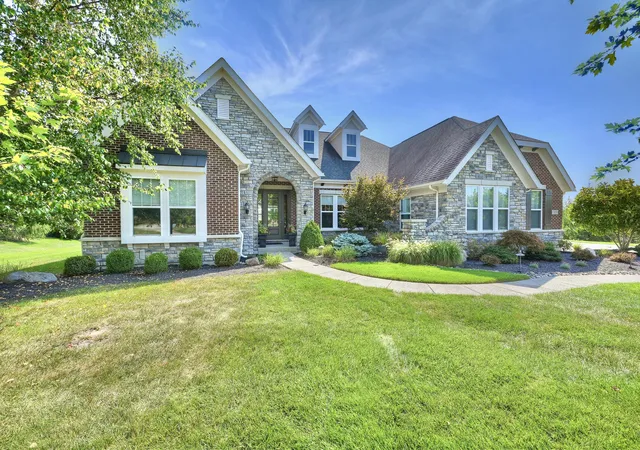 Photo 3 of Sale Pending at 10859 Pleasant Colony Dr, Union, KY 41091 | MLS# 646276 | Listing updated on 2026-09-04