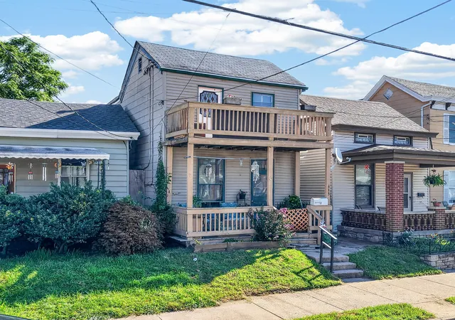 Photo 2 of Multi family home for sale at 413 Berry Ave, Bellevue, KY 41073 | MLS# 646217 | Listing updated on 2026-09-05