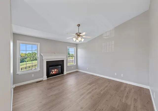 Photo 4 of Single family home for sale at 723 Stevies Trl, Independence, KY 41051 | MLS# 646259 | Listing updated on 2026-09-15