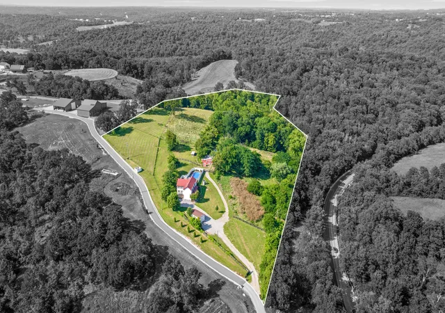 Photo 2 of Single family home for sale at 4300 Lost Boulder Ln, Verona, KY 41092 | MLS# 646354 | Listing updated on 2026-09-07