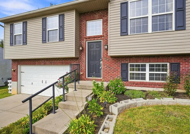 Photo 1 of Sale Pending at 452 Eagle Crk Dr, Dry Ridge, KY 41035 | MLS# 646556 | Listing updated on 2026-09-13