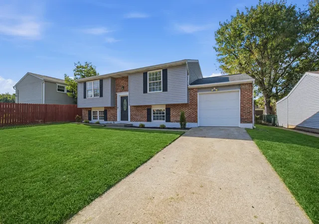 Photo 2 of Single family home for sale at 6247 Johnstone Ct, Burlington, KY 41005 | MLS# 646571 | Listing updated on 2026-09-13
