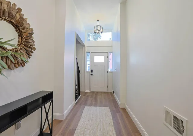 Photo 3 of Single family home for sale at 228 E 10th Street, Newport, KY 41071 | MLS# 646347 | Listing updated on 2026-09-13