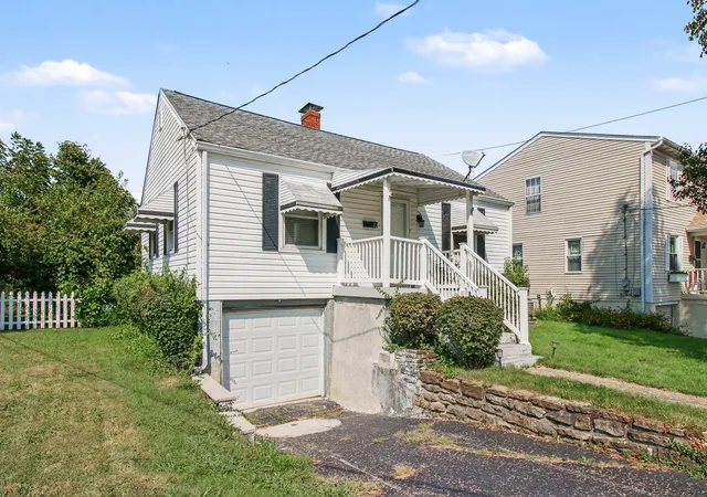 Photo 2 of Sale Pending at 12 Gail Ct, Taylor Mill, KY 41015 | MLS# 646335 | Listing updated on 2026-09-05