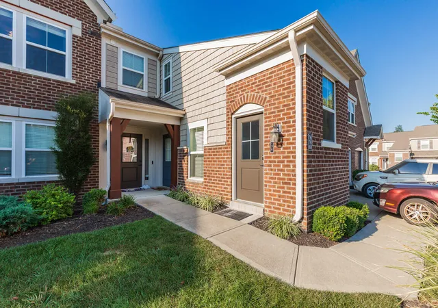 Photo 2 of Condo for sale at 796 Yorkshire Dr, Alexandria, KY 41001 | MLS# 646306 | Listing updated on 2026-09-13