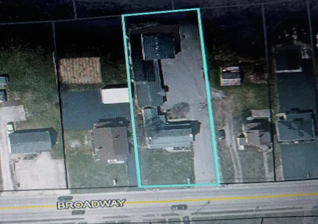 Photo 2 of Single family home for sale at 28 Broadway St, Dry Ridge, KY 41035 | MLS# 646291 | Listing updated on 2026-09-12