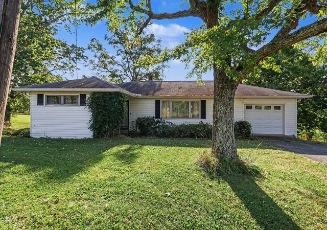 Photo 3 of Single family home for sale at 13649 Green Rd, Walton, KY 41094 | MLS# 646512 | Listing updated on 2026-09-10