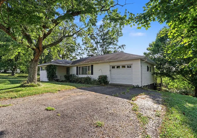 Photo 4 of Single family home for sale at 13649 Green Rd, Walton, KY 41094 | MLS# 646512 | Listing updated on 2026-09-10