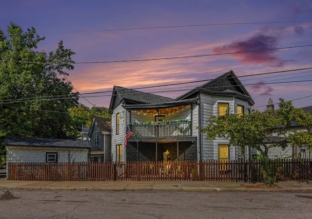 Photo 2 of Single family home for sale at 928 Montague Rd, Covington, KY 41011 | MLS# 646434 | Listing updated on 2026-09-13