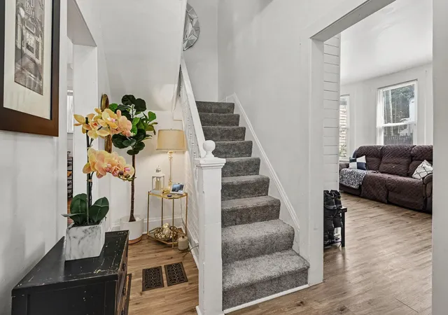 Photo 3 of Single family home for sale at 928 Montague Rd, Covington, KY 41011 | MLS# 646434 | Listing updated on 2026-09-13