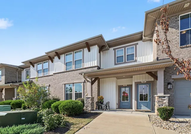 Condo for sale at 1241 Retriever Way #4F, Florence, KY 41042 | MLS# 646316