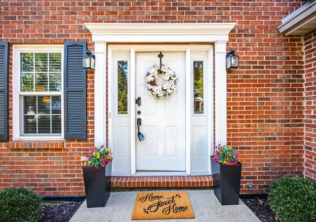 Photo 3 of Sale Pending at 1227 Farmcrest Dr, Union, KY 41091 | MLS# 646352 | Listing updated on 2026-09-08