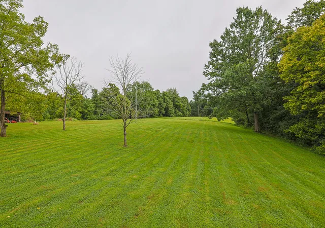 Photo 4 of Single family home for sale at 5454 Botts Ln, Petersburg, KY 41080 | MLS# 646323 | Listing updated on 2026-09-28