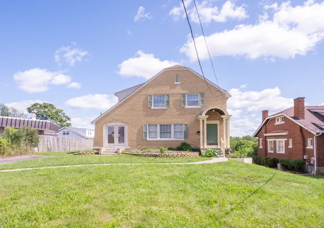 Photo 1 of Single family home for sale at 710 Highland Ave, Fort Thomas, KY 41075 | MLS# 646662 | Listing updated on 2026-10-06