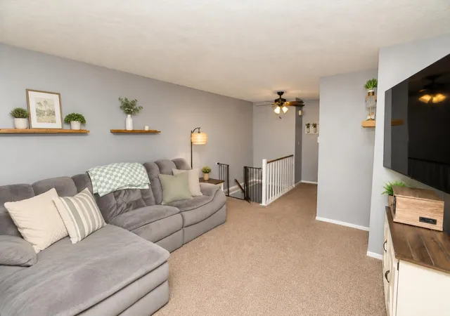 Photo 2 of Townhouse for sale at 6646 Fairways Dr, Florence, KY 41042 | MLS# 646333 | Listing updated on 2026-09-16