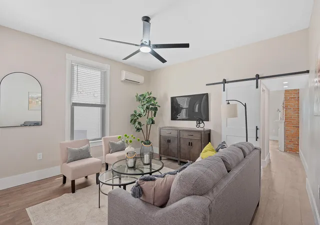 Listing Photo 4 - Condo for sale in building located at 1230 Fisk St, Covington, KY 41011