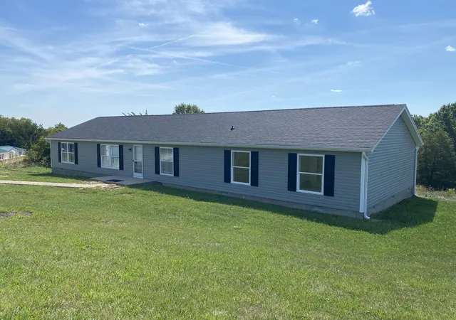 Photo 1 of Sale Pending at 190 Mason Ests Ln, Corinth, KY 41010 | MLS# 646385 | Listing updated on 2026-09-06