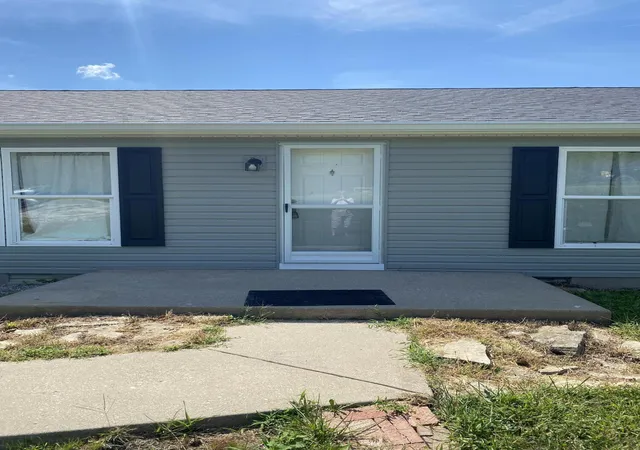 Photo 2 of Sale Pending at 190 Mason Ests Ln, Corinth, KY 41010 | MLS# 646385 | Listing updated on 2026-09-06