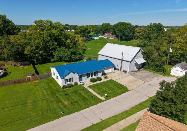 Photo 2 of Single family home for sale at 12 Cross St, Dry Ridge, KY 41035 | MLS# 646448 | Listing updated on 2026-09-08