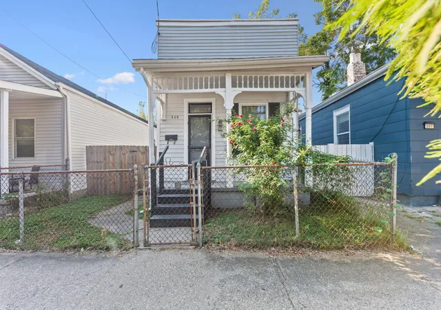 Photo 2 of Single family home for sale at 309 E 13th Street, Covington, KY 41011 | MLS# 646380 | Listing updated on 2026-09-05