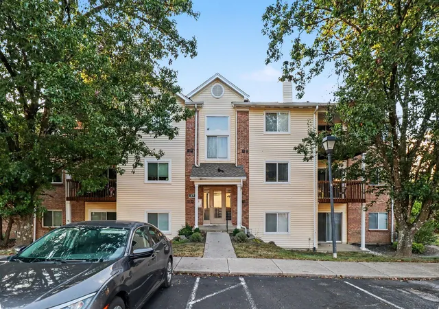 Condo for sale at 27 Rio Grande Cir #7, Florence, KY 41042 | MLS# 646374