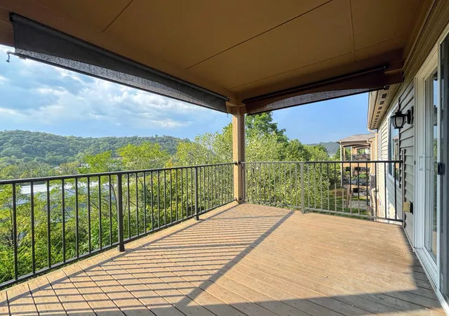 Photo 2 of Condo for sale at 2205 Rolling Hills Dr, Ft Mitchell, KY 41017 | MLS# 646518 | Listing updated on 2026-09-10