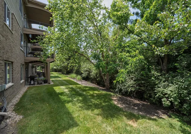 Photo 50 of Condo for sale at 2205 Rolling Hills Dr, Ft Mitchell, KY 41017 | MLS# 646518 | Listing updated on 2026-09-10