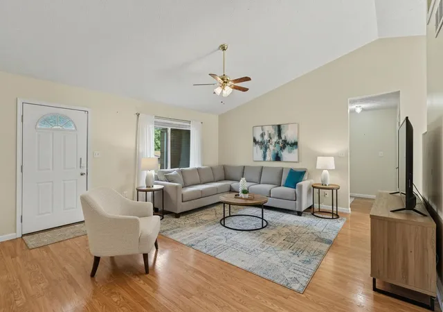 Photo 2 of Single family home for sale at 13 Ridge View Cir, Dry Ridge, KY 41035 | MLS# 646386 | Listing updated on 2026-09-13