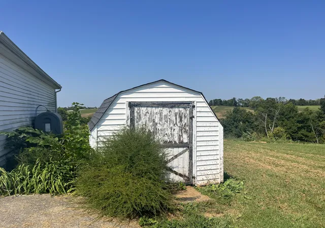 Photo 2 of Single family home for sale at 625 Falmouth St, Williamstown, KY 41097 | MLS# 646379 | Listing updated on 2026-09-05