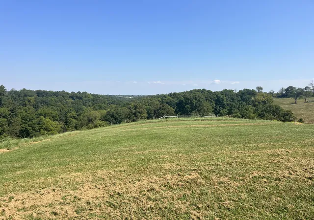 Photo 3 of Single family home for sale at 625 Falmouth St, Williamstown, KY 41097 | MLS# 646379 | Listing updated on 2026-09-05