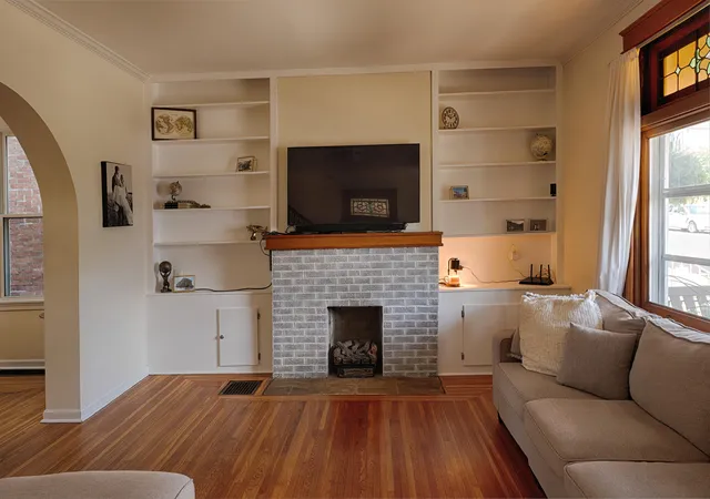Photo 2 of Single family home for sale at 333 Grandview Ave, Bellevue, KY 41073 | MLS# 646383 | Listing updated on 2026-09-05