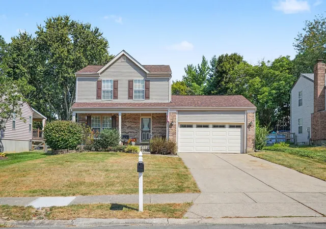 Photo 1 of Single family home for sale at 6851 Vantage Ct, Florence, KY 41042 | MLS# 646389 | Listing updated on 2026-09-20