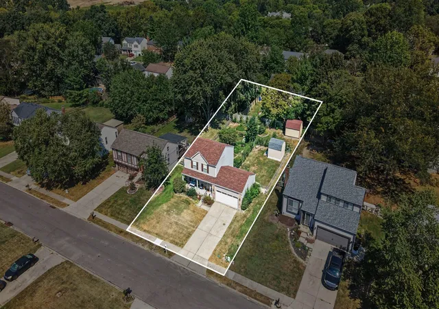Photo 2 of Single family home for sale at 6851 Vantage Ct, Florence, KY 41042 | MLS# 646389 | Listing updated on 2026-09-20